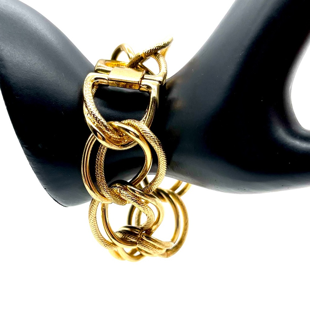 Giant Link Bracelet in Gold Tone